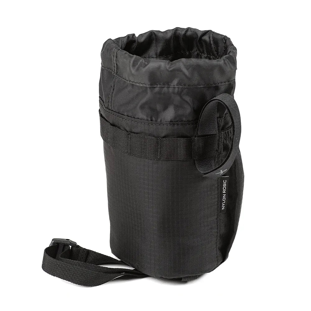 Dviračio krepšys gertuvei ant vairo Acepac Fat Bottle Bag MKIII // 1 l (juodas)