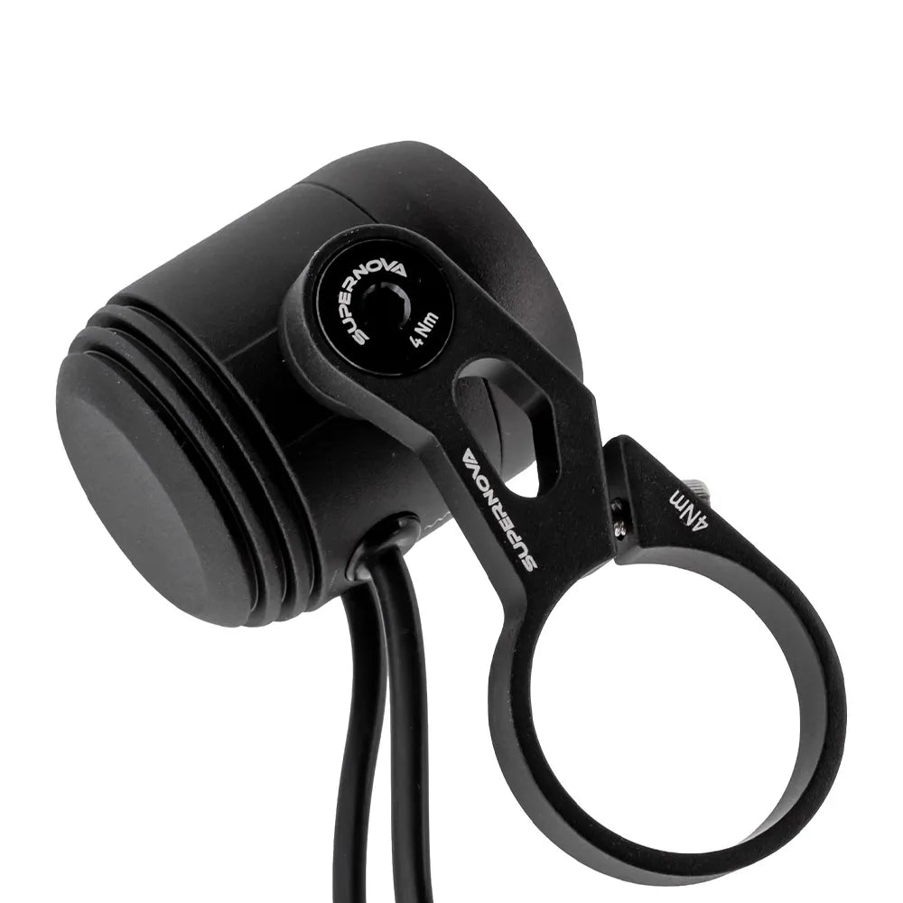 Priekinis žibintas nuo dinamos Supernova E3 Pure 3 HBM LED // 6V AC, 70 LUX