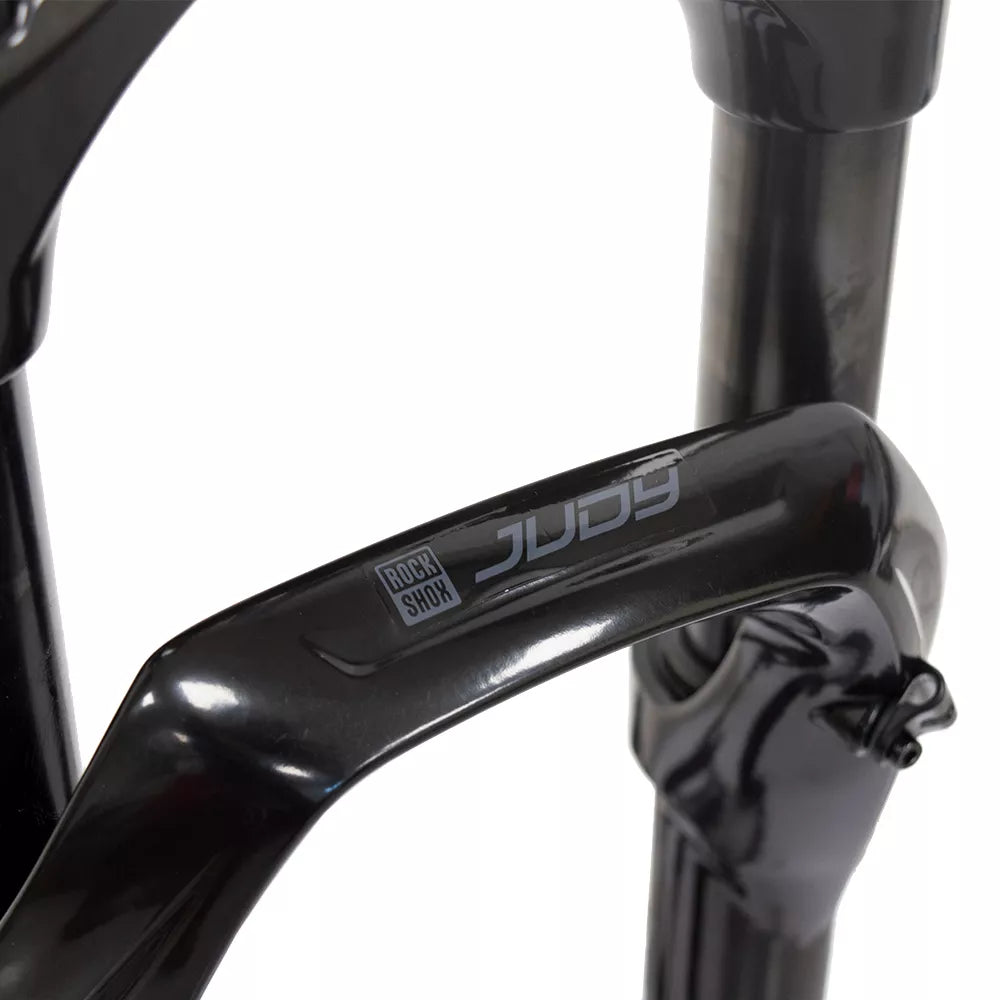 Priekinė šakė RockShox Judy 29" // orinė, 1 1/8", diskiniams stabdžiams, aliuminis (pilka)