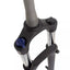 Priekinė šakė SR-Suntour XCM 32 29" // 1 1/8", diskiniams stabdžiams, plienas (juoda)