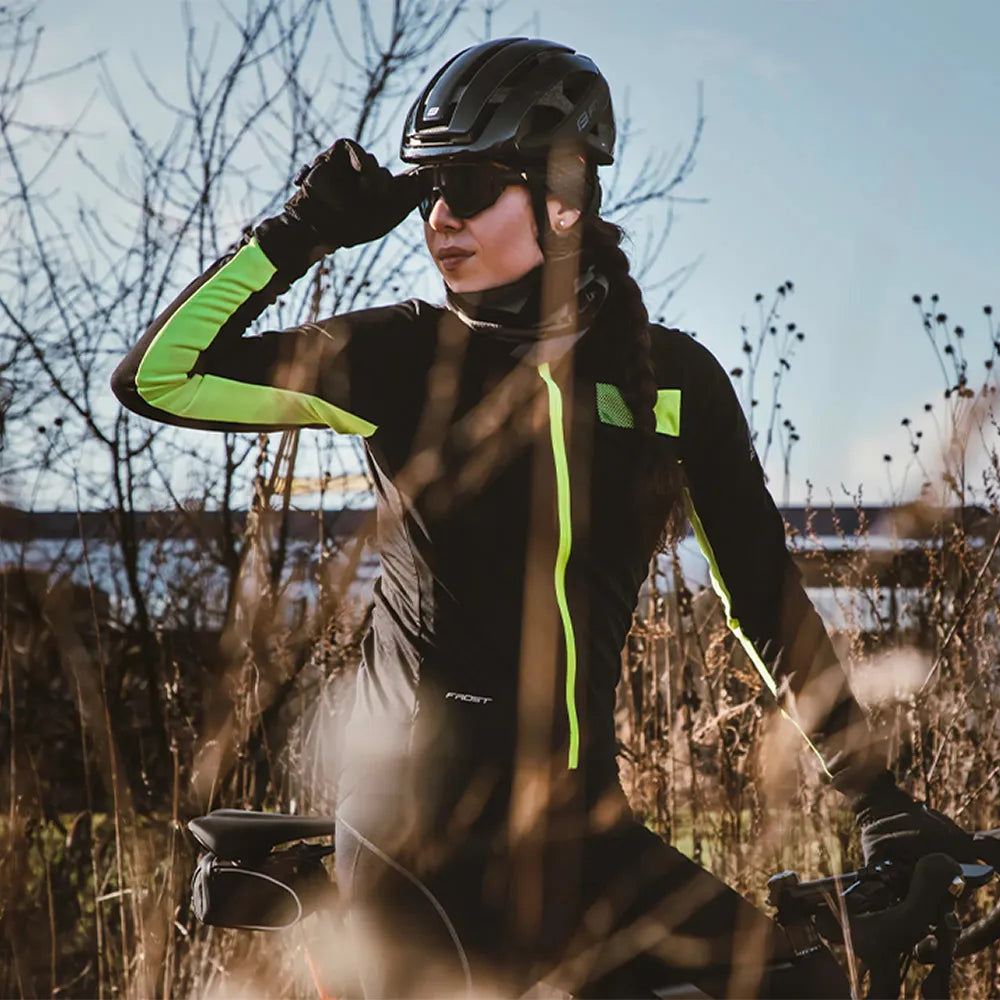 Striukė FORCE Frost Softshell Lady // neperpučiama, vandeniui atspari, dydis: M, -5°C iki + 5°C (juoda/fluorescencinė)