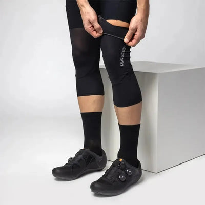 Kojų pašiltinimai Alé Summer // dydis: S, apsauga nuo UV spindulių (juoda)