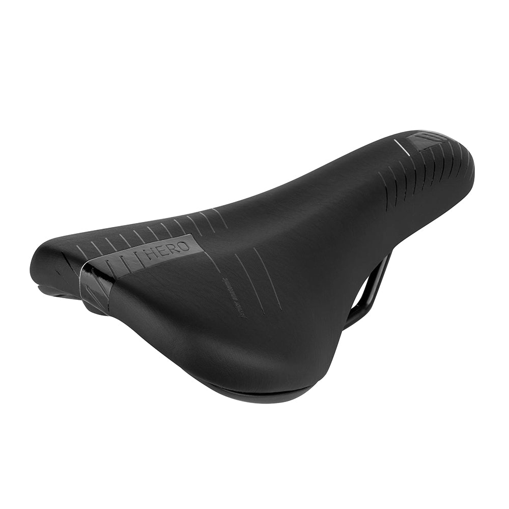 Vaikiškas balnelis FORCE HERO 20-24" Junior // 240 x 130 mm